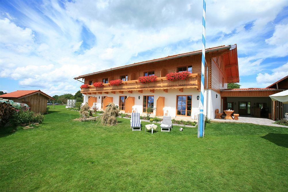 Pension Schweizerhaus Garni Weyarn Exterior foto