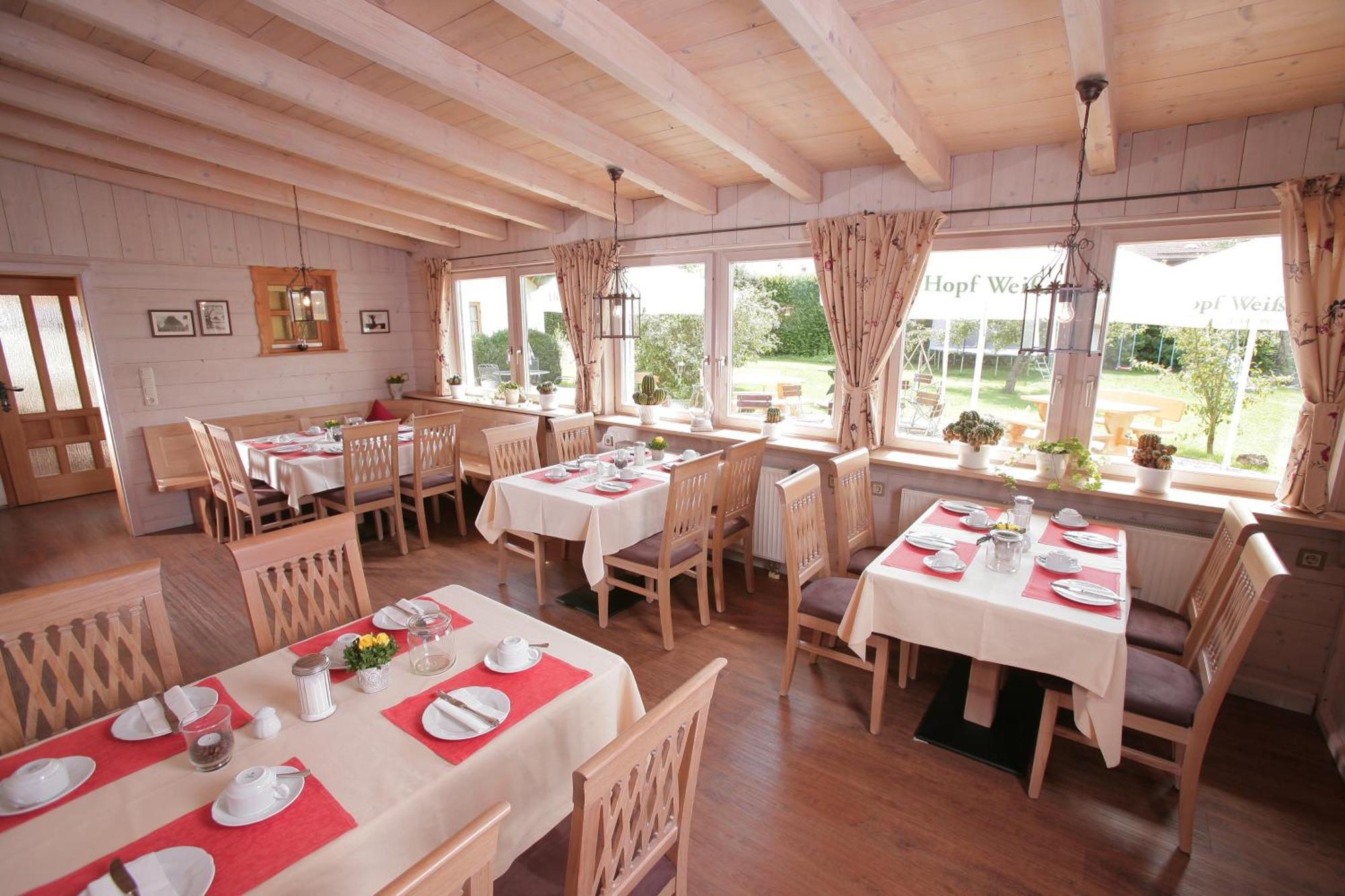 Pension Schweizerhaus Garni Weyarn Exterior foto