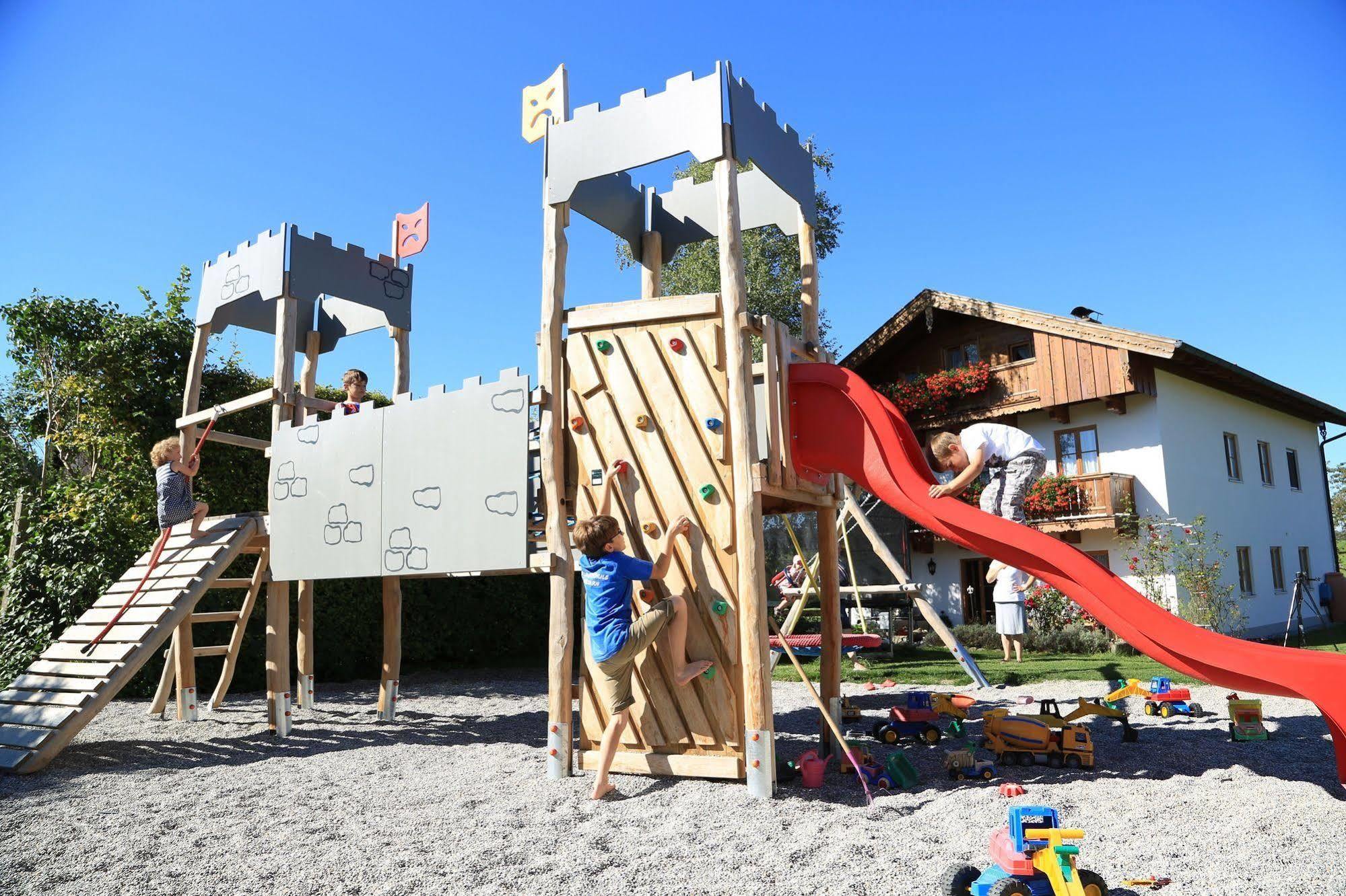 Pension Schweizerhaus Garni Weyarn Exterior foto