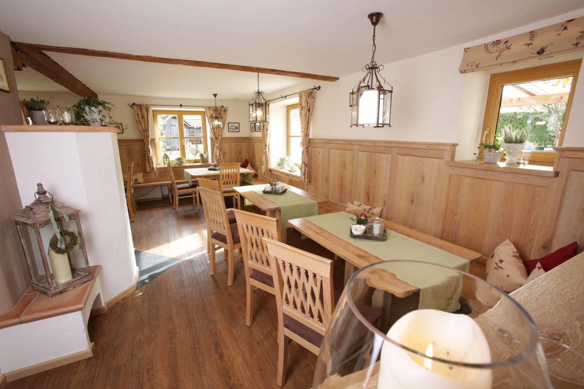 Pension Schweizerhaus Garni Weyarn Exterior foto