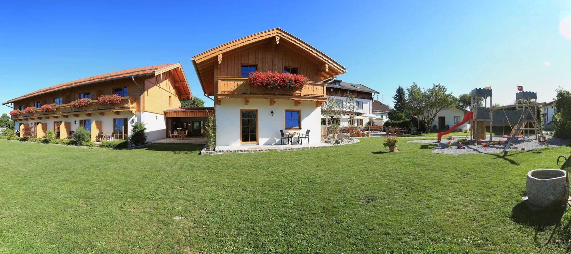 Pension Schweizerhaus Garni Weyarn Exterior foto